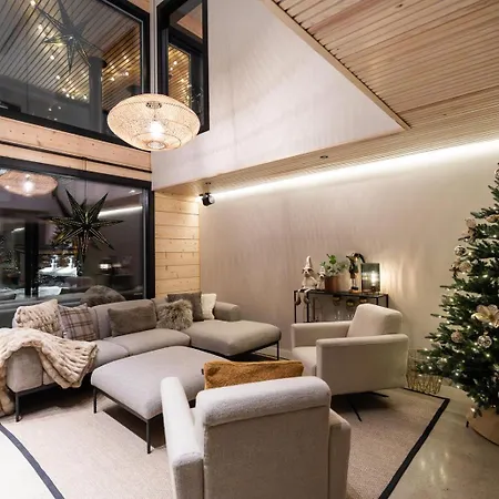 Log Modern Interior *