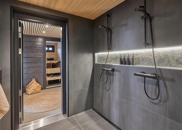 Log Modern Interior روفانييمي