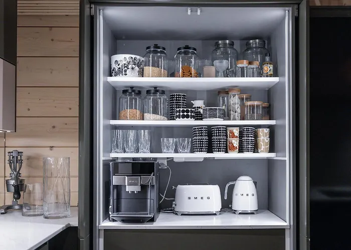 بيت للعطل Log Modern Interior