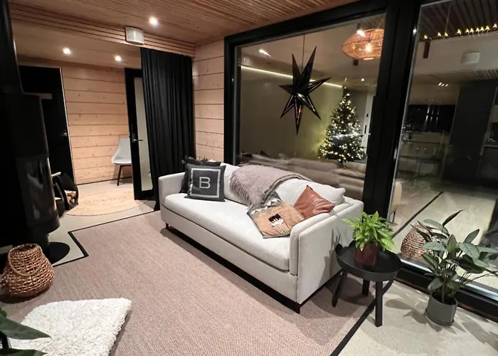 Log Modern Interior بيت للعطل