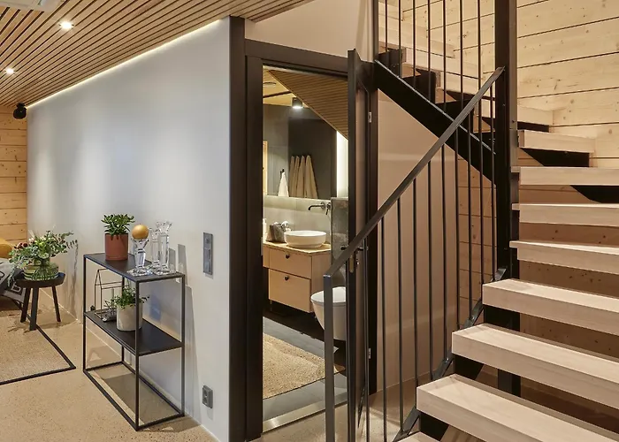 بيت للعطل Log Modern Interior