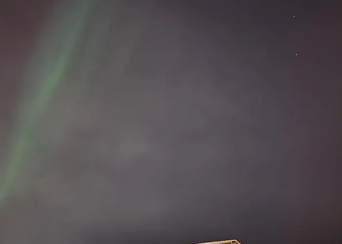 Log Modern Interior بيت للعطل *