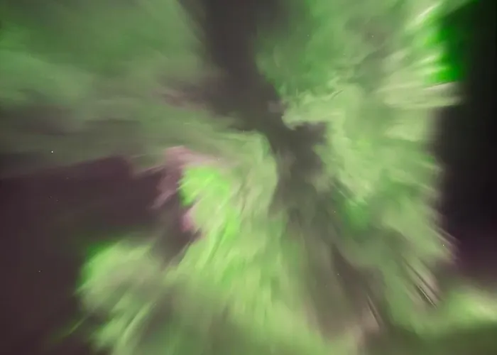 Log Modern Interior بيت للعطل